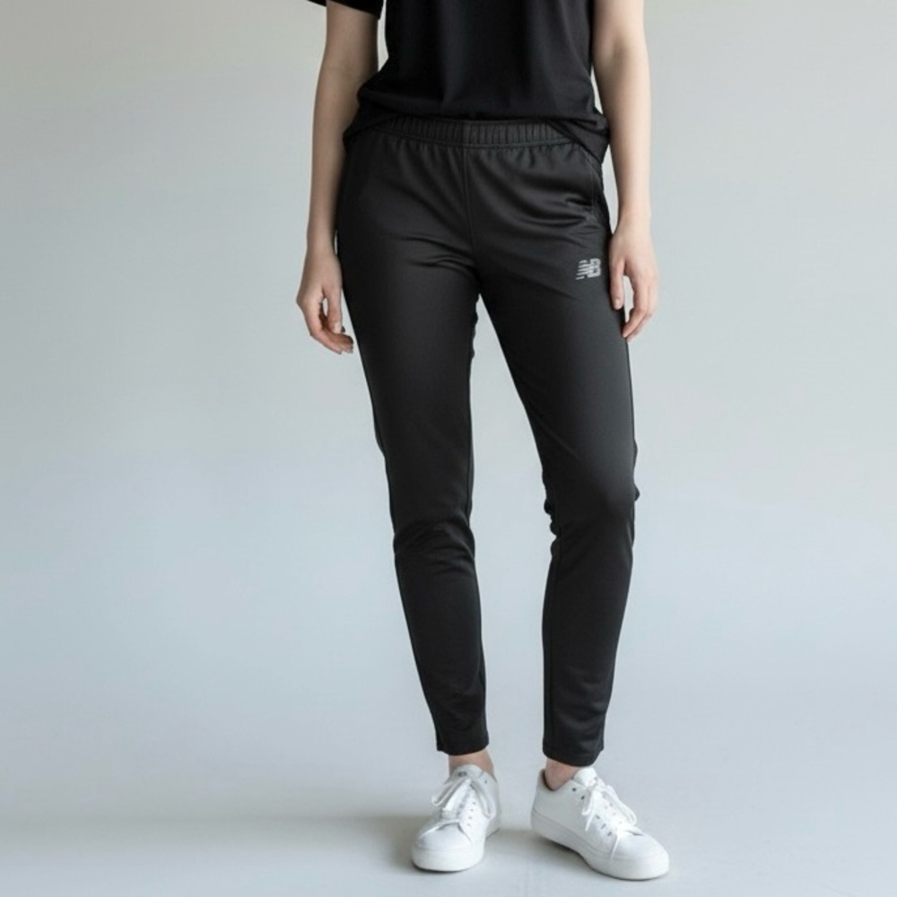 4/$24 New Balance Dry Black Athletic Leggings